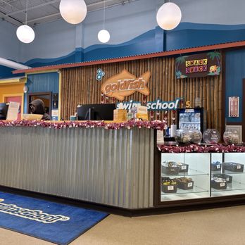 Goldfish Swim School - Swimming Lessons/Schools Near Me - Closter, New Jersey