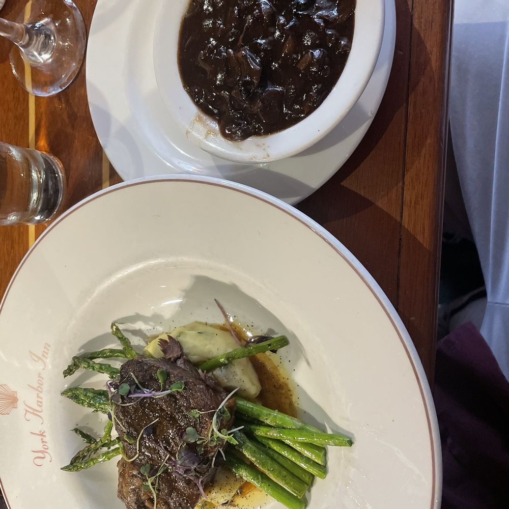 Ship's Cellar Pub - Gastropubs Near Me - York, Maine Ship's Cellar Pub - Gastropubs Near Me - York, Maine