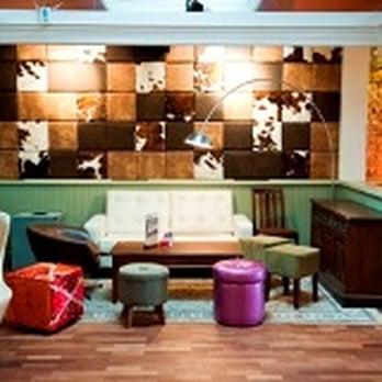 The Vineyard - Wine Bars Near Me - London, XGL