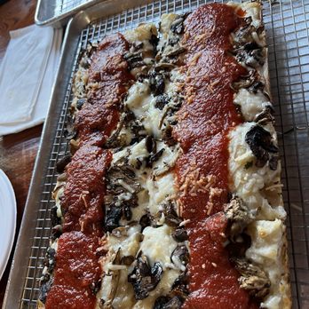 Underground Pizza - The vegan woodlands - Pizza Near Me - Baltimore, Maryland