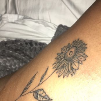 Lizards Ink Tattoo - Piercing Near Me - Denton, Texas