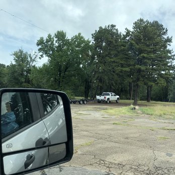 Monticello Park - Campgrounds Near Me - Mount Pleasant, Texas