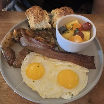 Whiskey Cake - New American Near Me - Irving, Texas