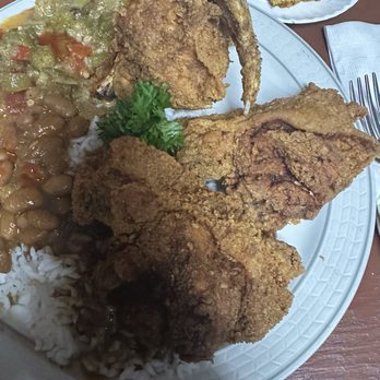 Big John's Grill - Three piece chicken dinner, with okra rice and pinto beans. With a side of cornbread. - Soul Food Near Me - Beaumont, Texas