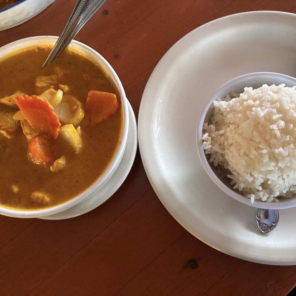 Thai Elephant Restaurant - Thai Near Me - Atascadero, California