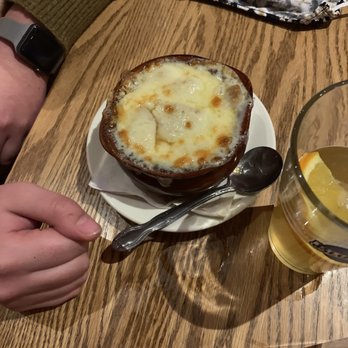 Bidwell Tavern - French Onion Soup - American Near Me - Coventry, Connecticut