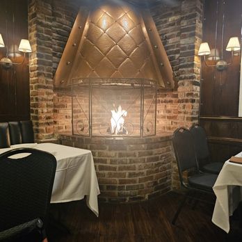 Burbank Smokehouse - Steakhouses Near Me - Burbank, California Burbank Smokehouse - Steakhouses Near Me - Burbank, California