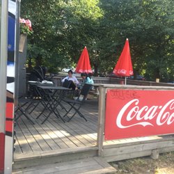 Hammarby Thai Wok - Liten uteservering