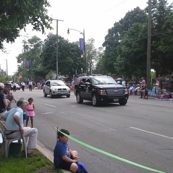 Lombard Lilac Parade - Festivals Near Me Lombard Lilac Parade - Festivals Near Me