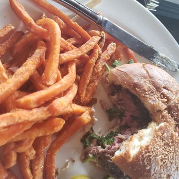 Yard House - Lamb burger - New American Near Me - Orlando, Florida