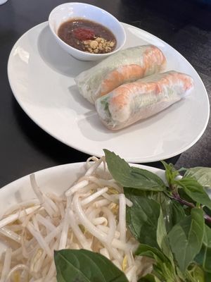 Pho Huynh by null