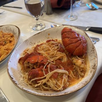 La Scala - Aragosta Fra Diavolo - Italian Near Me - Baltimore, Maryland
