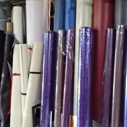 Peletería Universal - Plasticos y viniles