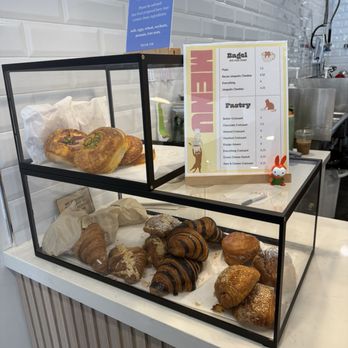 Cafe The Scoop - Cafes Near Me - Long Beach, California