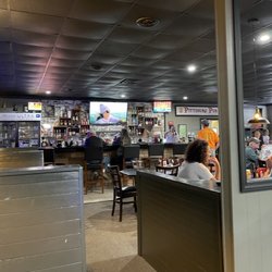 Pittsburg Pub And Patio - Restaurant & Bar Interior