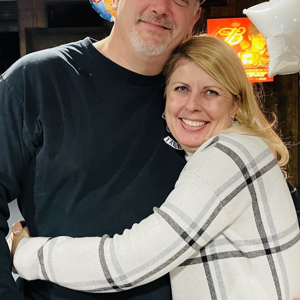 Chris's Restaurant - a man and a woman hugging - Bars Near Me - Wallingford, Connecticut