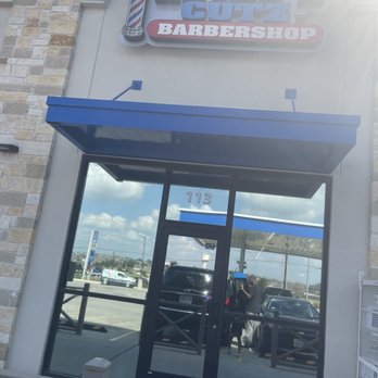 Royal B Cutz Barbershop - Building - Barbers Near Me - Cibolo, Texas Royal B Cutz Barbershop - Building - Barbers Near Me - Cibolo, Texas