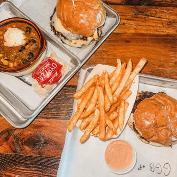 Mac's Local Eats - Gooey garlic burger, chili with pimento, rip fries - American Near Me - St Louis, Missouri