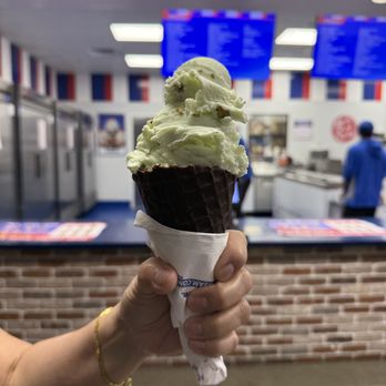 Handel's Homemade Ice Cream - Pistachio Ice Cream - Ice Cream & Frozen Yogurt Near Me - Bakersfield, California Handel's Homemade Ice Cream - Pistachio Ice Cream - Ice Cream & Frozen Yogurt Near Me - Bakersfield, California