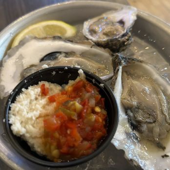 Shuckin' Shack - CB salts raw - Seafood Near Me - Wilmington, North Carolina Shuckin' Shack - CB salts raw - Seafood Near Me - Wilmington, North Carolina