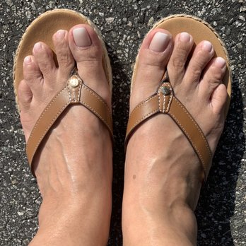 Tip N’ Toe Nails Spa - Nice Ombré Pedicure - Nail Salons Near Me - Covina, California