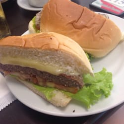 Federal café - Expensive burger