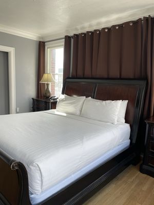 MarQueen Hotel by null