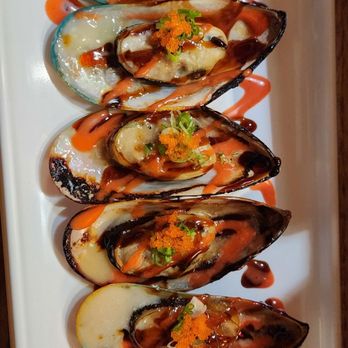 Tomo7 sushi - a plate of cooked mussels - Sushi Bars Near Me - Riverside, California Tomo7 sushi - a plate of cooked mussels - Sushi Bars Near Me - Riverside, California