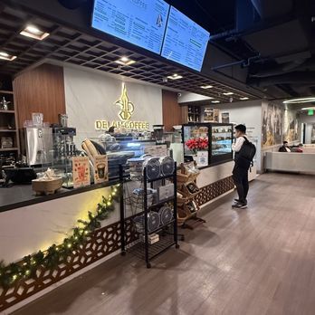 Delah Coffee  - Ordering area - Coffee & Tea Near Me - San Diego, California