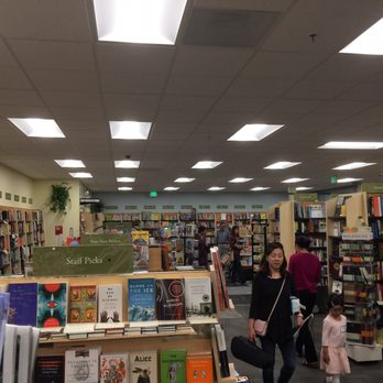 Books Inc - New store - Bookstores Near Me - Mountain View, California