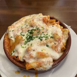 New York J & P Pizza - Baked Ziti