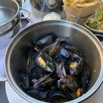 Flex Mussels - Classic - Seafood Near Me - New York, New York Flex Mussels - Classic - Seafood Near Me - New York, New York