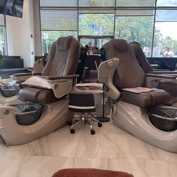 Chill Nails - Nail Salons Near Me - North Hollywood, California
