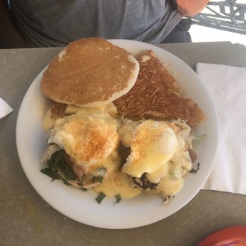 Chad's - California Benedict - Breakfast & Brunch Near Me - Santa Barbara, California
