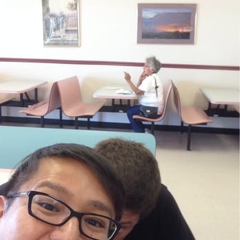 Pizza Edge - Pinon - waiting for pizza - Pizza Near Me - Pinon, Arizona