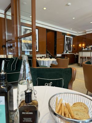 Cipriani Beverly Hills by null