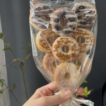 Awafee - Desserts Near Me - Akron, Ohio