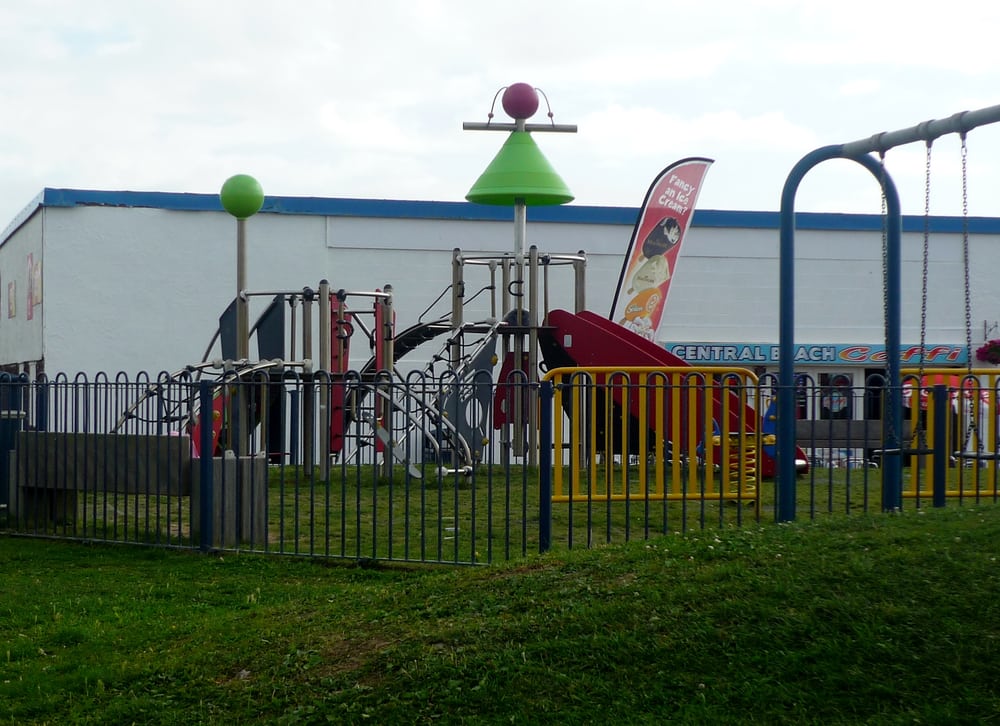 CENTRAL BEACH CAFE AND AMUSEMENTS Beach Road East, Prestatyn, Denbighshire, United Kingdom