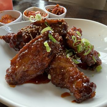 Kanji OTR - Seoul Wings - Sushi Bars Near Me - Cincinnati, Ohio