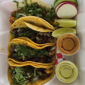 Chilos Taqueria - Shrimp, Tripe, Pork and Beef tongue tacos - Food Trucks Near Me - Hapeville, Georgia