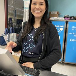 PetCo got it right when they recruited Italia! She made my customer experience delightful. Congratulations on her new job and wedding ! PetCo got it right when they recruited Italia! She made my customer experience delightful. Congratulations on her new job and wedding !