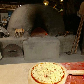 Jungle Pizza - Pizza Near Me - Zihuatanejo, GRO