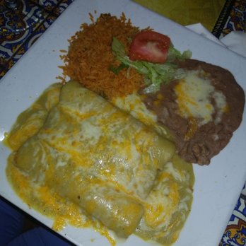 Tequila Tony's Mexican Restaurant - Chicken enchiladas with green sauce. - Mexican Near Me - Odessa, Texas Tequila Tony's Mexican Restaurant - Chicken enchiladas with green sauce. - Mexican Near Me - Odessa, Texas
