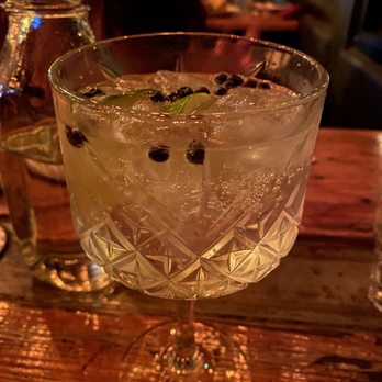 Pleasant House Pub - Great British Gin & Tonic - ENORMOUS - British Near Me - Chicago, Illinois Pleasant House Pub - Great British Gin & Tonic - ENORMOUS - British Near Me - Chicago, Illinois