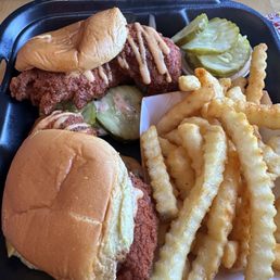 Dave's #2 2 Sliders w/ Fries