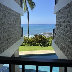 Kona Beach Houses