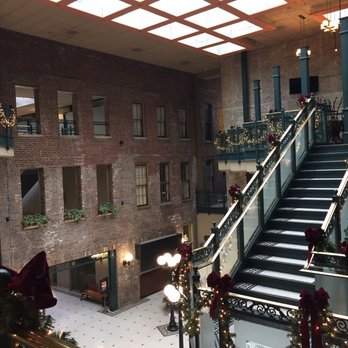 The Square - The Square and the holiday decor - Shopping Centers Near Me - Lexington, Kentucky