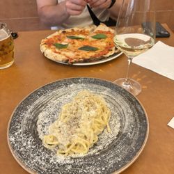 Sapori e Delizie - Cacio e Pepe Pasta