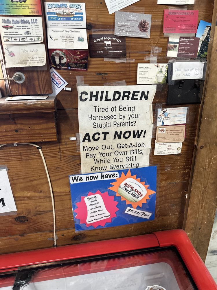 Darden's Country Store