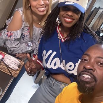 The Kloset - Owners Tamarcus and Shumaine Pruitt - Customized Merchandise Near Me - Fairfield, Alabama The Kloset - Owners Tamarcus and Shumaine Pruitt - Customized Merchandise Near Me - Fairfield, Alabama
